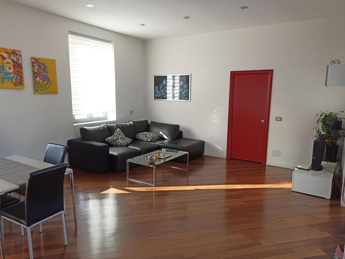 Ferienwohnung Attico Gabriel Civitavecchia Exterior foto